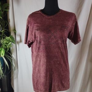 Axel Brand Men's Distressed Graphic Tee - Maroon - Size M